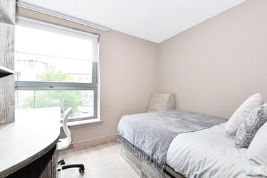 1 bed flat, Johnston Street, City Centre, Dundee, DD11PJ - Image 2